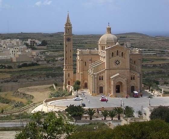 Bazilika Ta' Pinu, Gozo